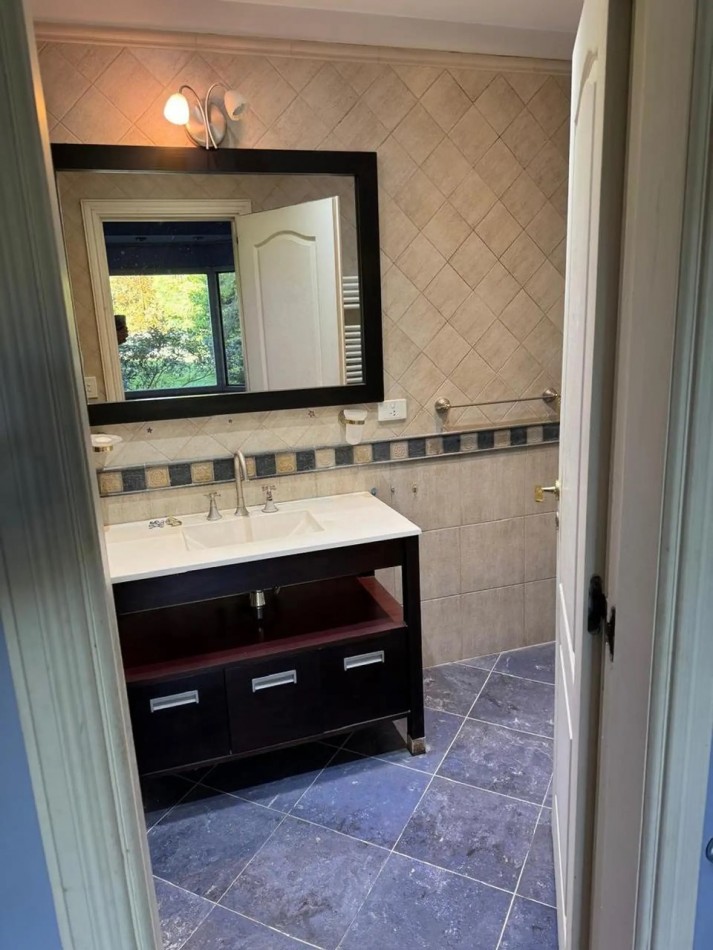 Impecable propiedad en Abril Club de Campo 