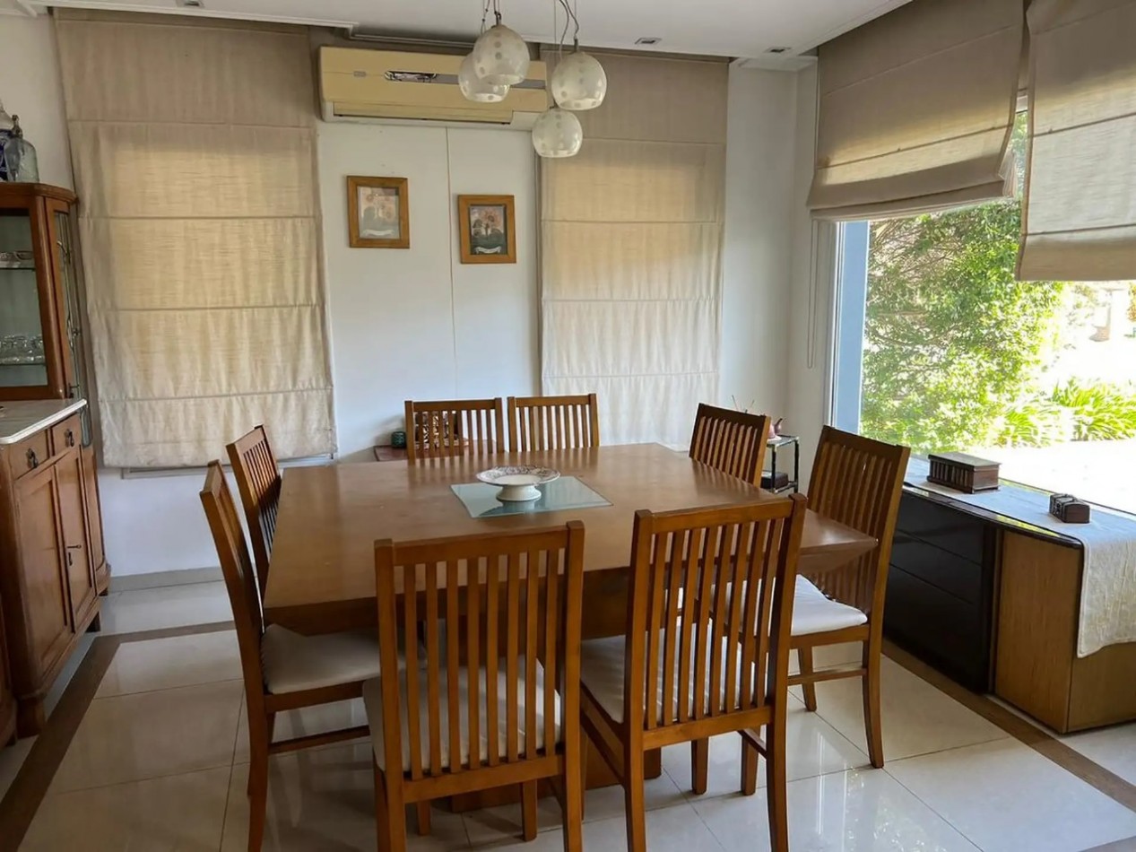 Imperdible casa 5 ambientes amoblada en Altos de Husdon I