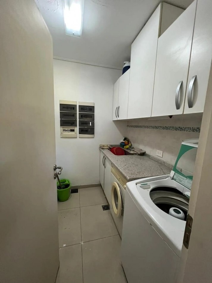 Imperdible casa 5 ambientes amoblada en Altos de Husdon I