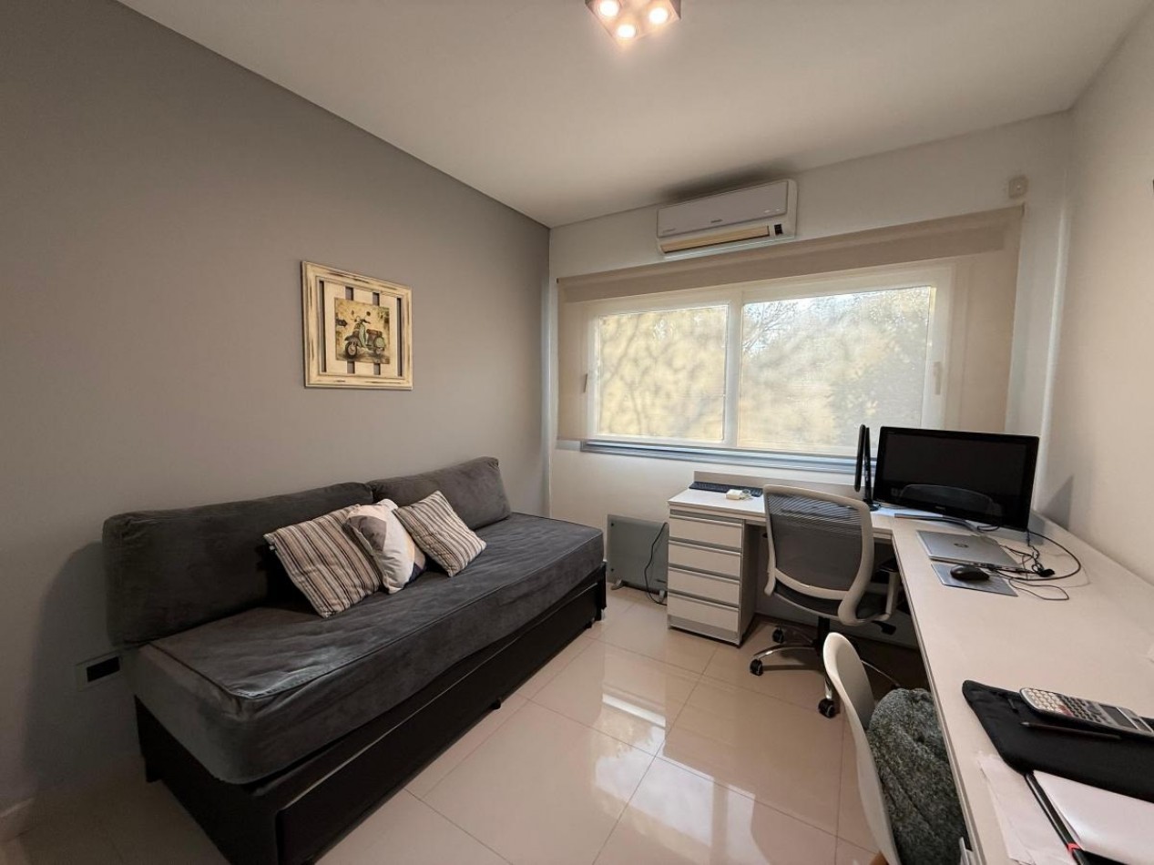 Casa  con piscina 5 ambientes en Altos de Hudson I 