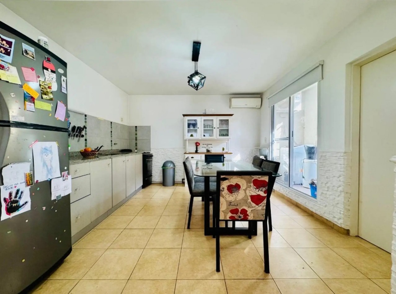 Departamento tipo casa con patio en Berazategui - APTO CREDITO
