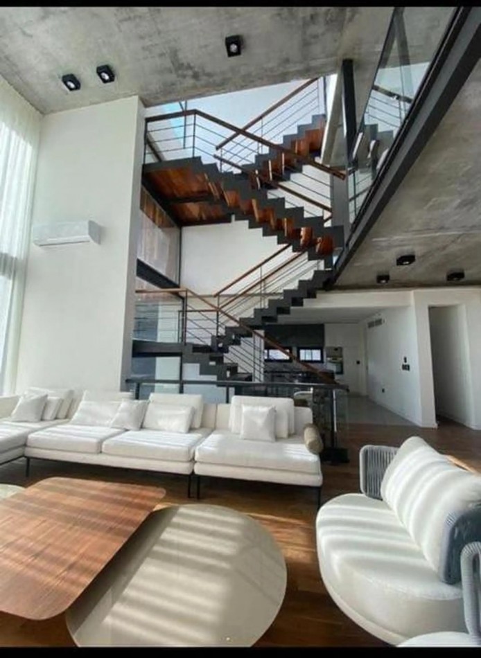 Casa en venta 5 ambientes Greenville Polo & Resort