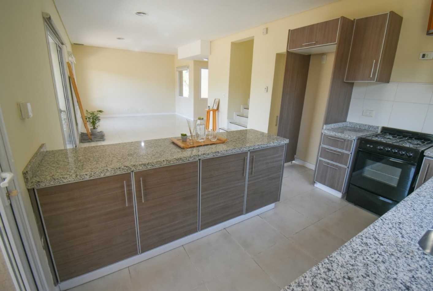 Casa en venta 5 ambientes en Fincas de Hudson