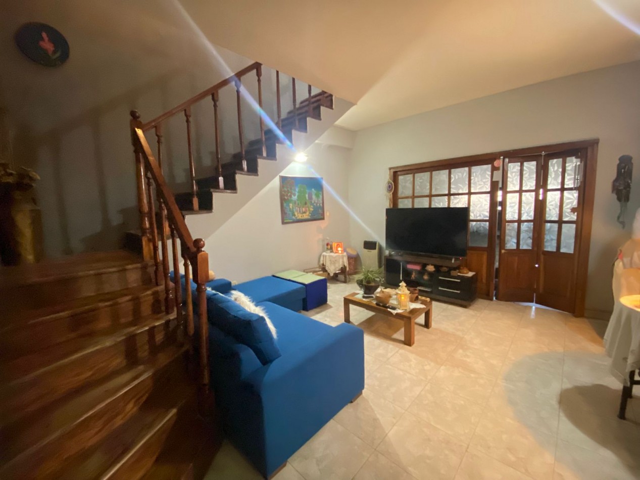 Casa en venta 5 ambientes - Ortiz campo - Quilmes centro
