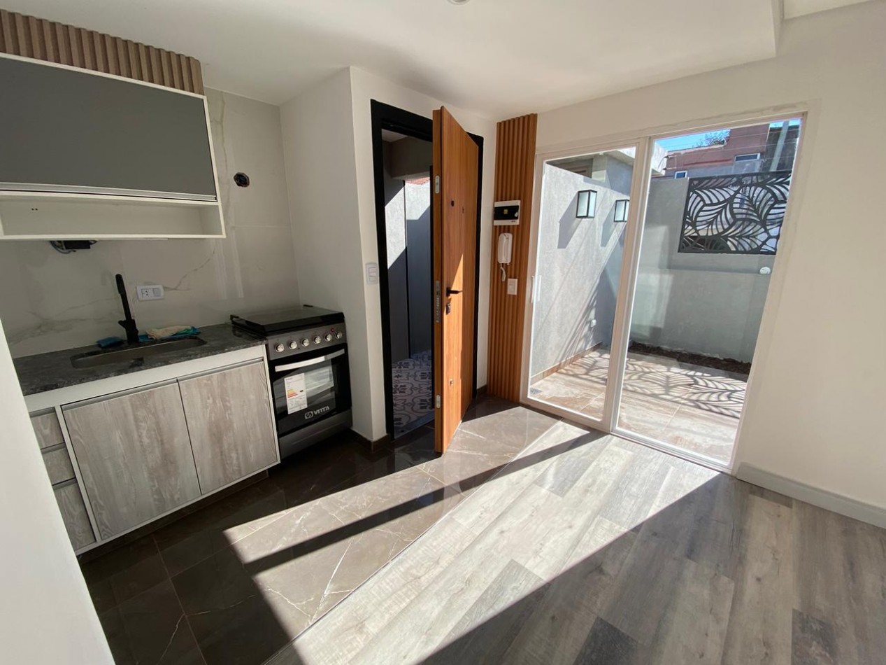 ¡Monoambiente IDEAL SHOWROOM U OFICINA!
