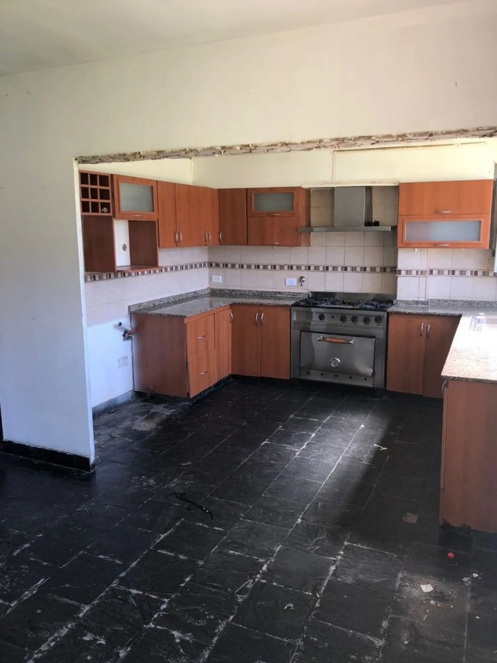 ¡Departamento 4 ambientes en venta en Quilmes APTO CREDITO!