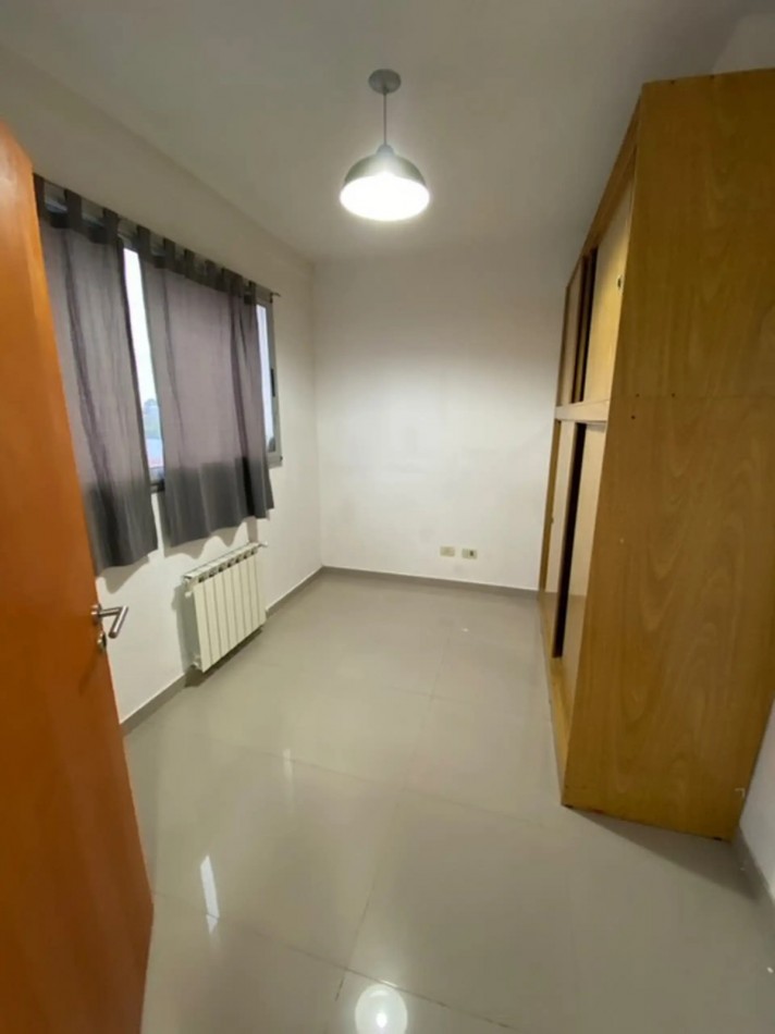 Departamento 3 ambientes con cochera en venta en Quilmes Centro ¡OPORTUNIDAD!