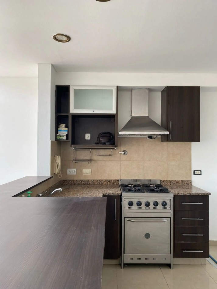 Loft en alquiler anual 2 ambientes en Altos de Hudson II
