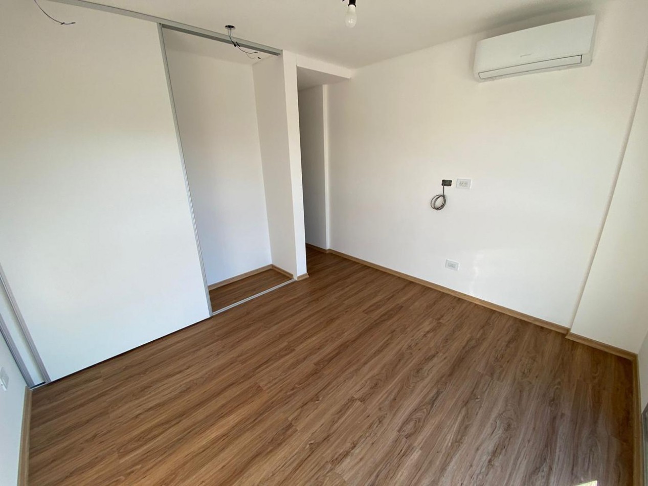 ¡Oportunidad! EDIFICIO MD - 2 ambientes en venta Berazategui