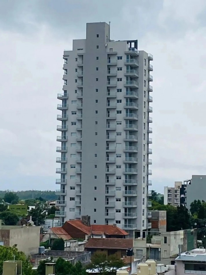 ¡Oportunidad! EDIFICIO MD - 2 ambientes en venta Berazategui