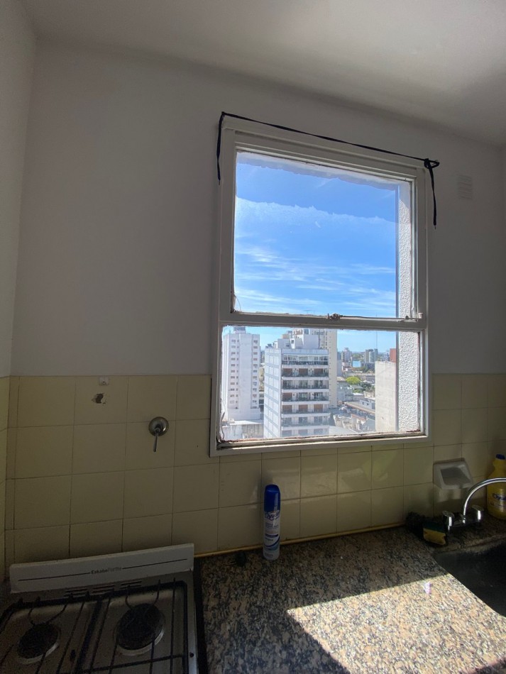 Departamento 2 ambientes en alquiler en Quilmes Centro 