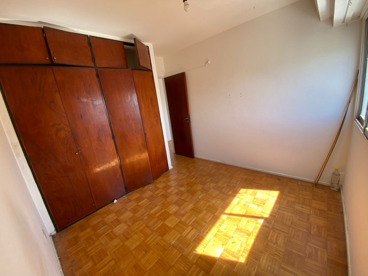 Departamento 2 ambientes en alquiler en Quilmes Centro 