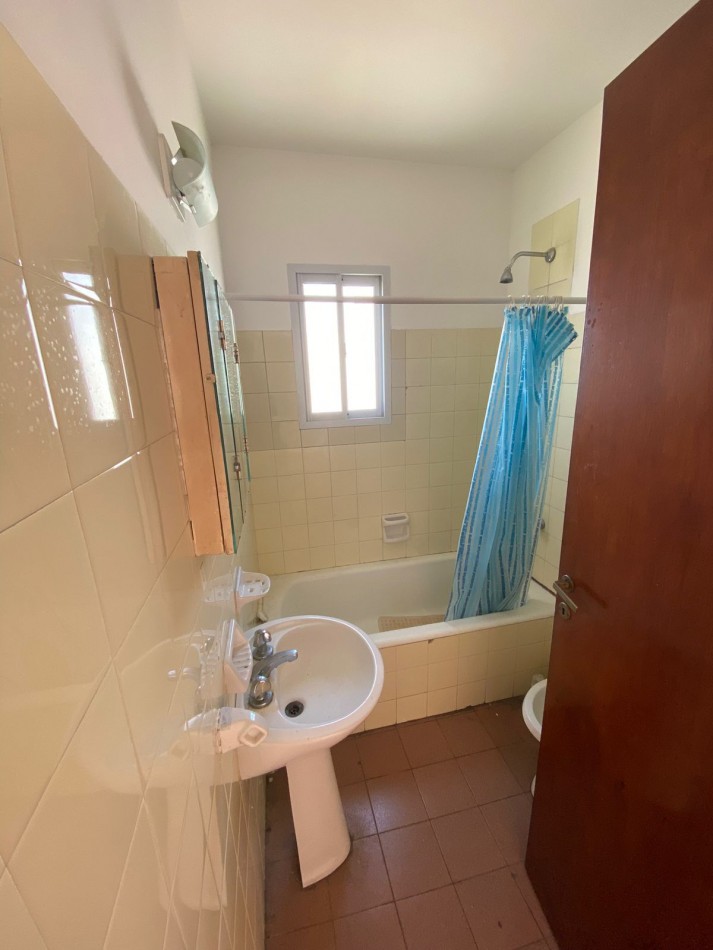 Departamento 2 ambientes en alquiler en Quilmes Centro 