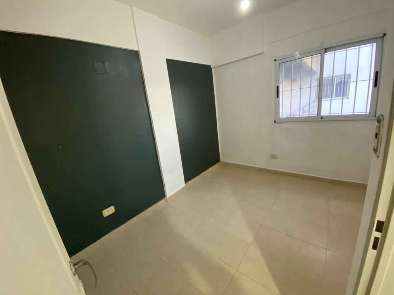 ¡Imperdible 3 ambientes a minutos del centro de Berazategui!