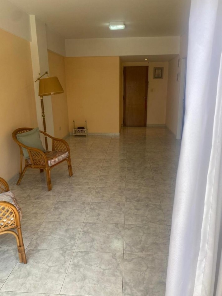 Departamento 2 ambientes en Quilmes Centro