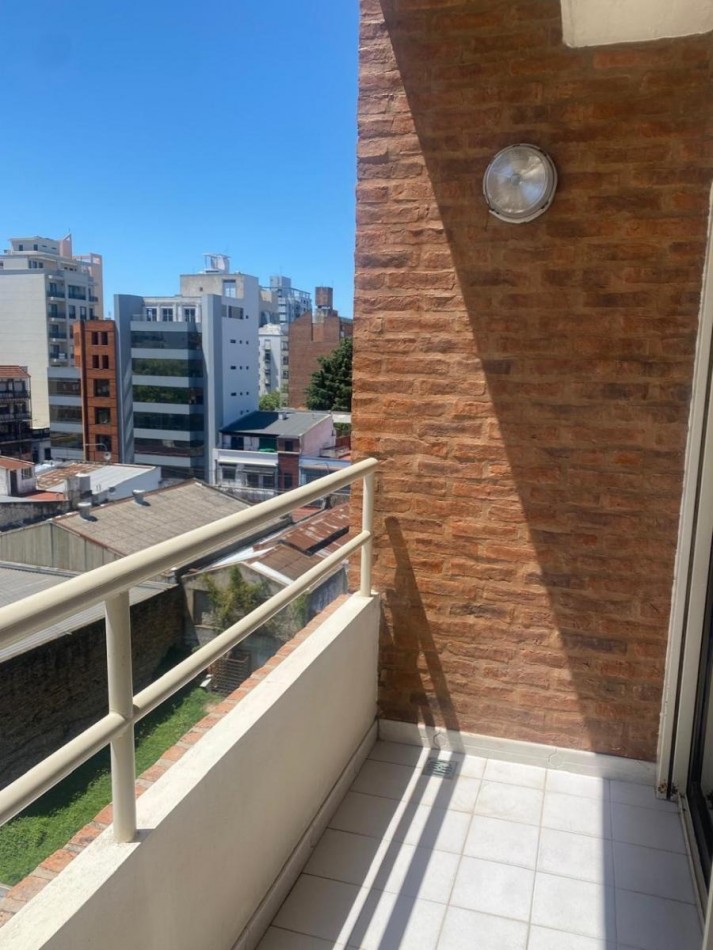 Departamento 2 ambientes en Quilmes Centro