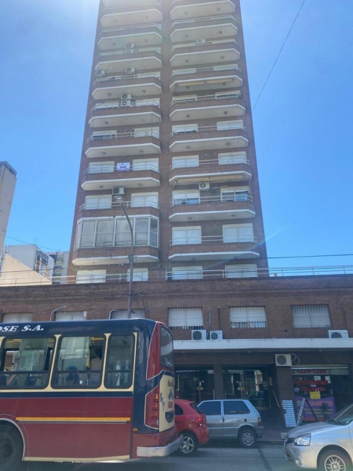 Departamento 2 ambientes en Quilmes Centro
