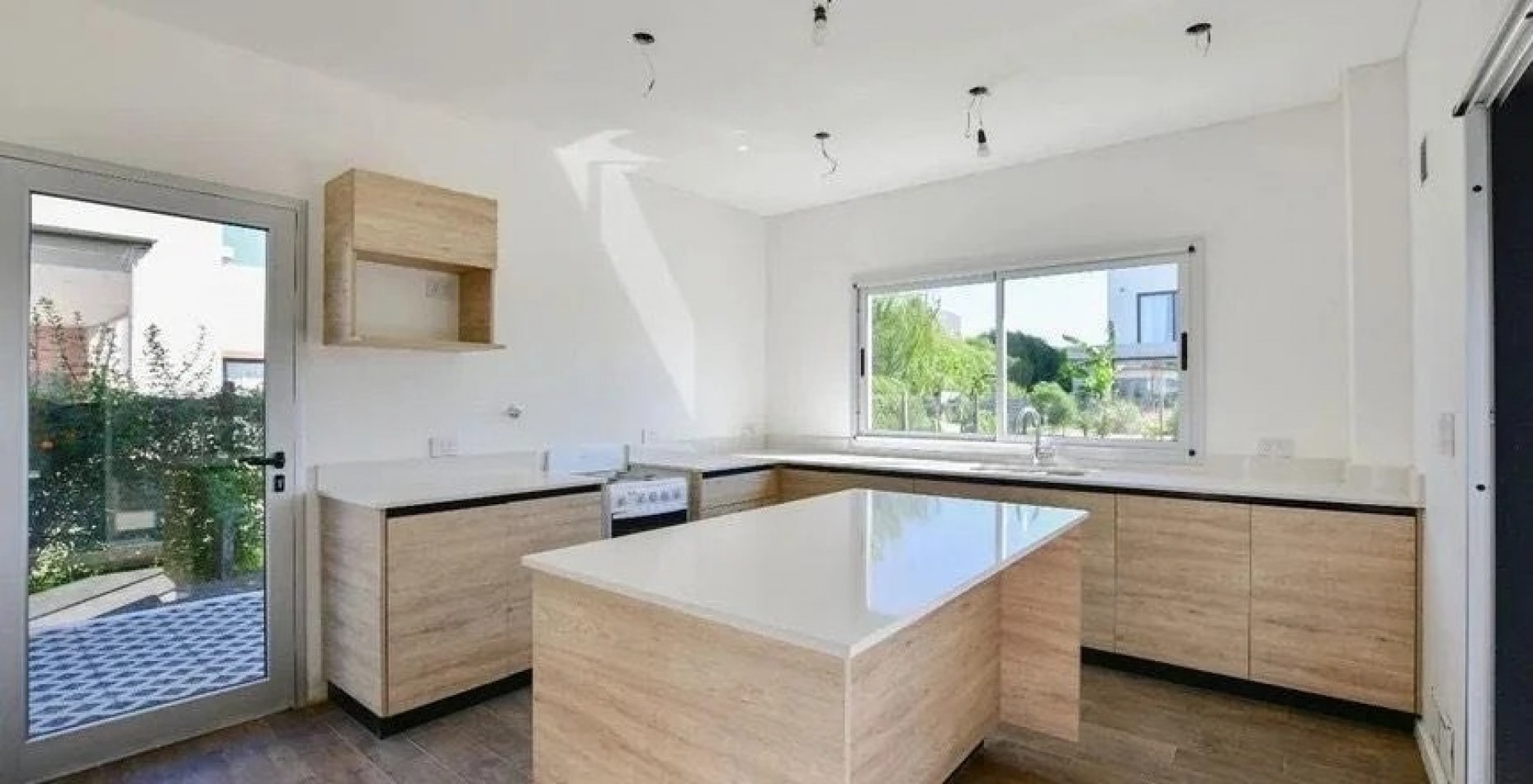 Casa en Venta 4 ambientes - Las Golondrinas - Countries y Barrios cerrados en Berazategu