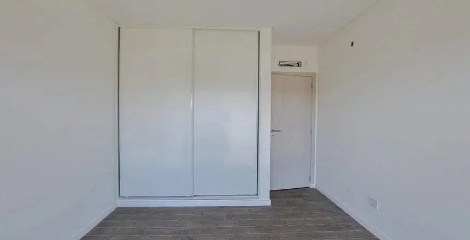 Casa en Venta 4 ambientes - Las Golondrinas - Countries y Barrios cerrados en Berazategu