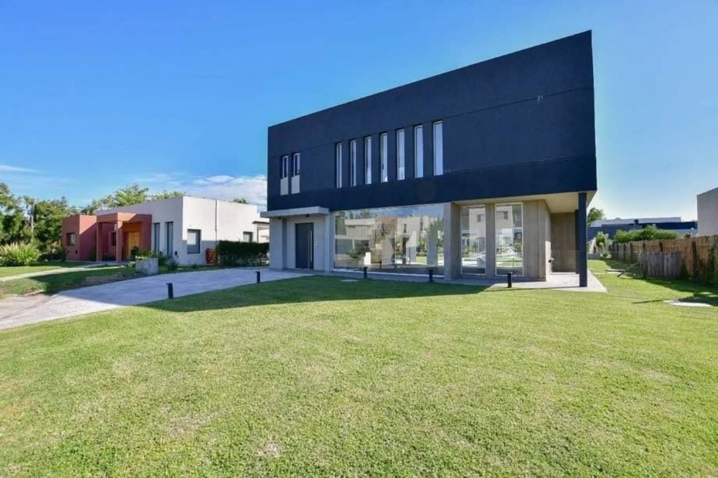 Casa en Venta 4 ambientes - Las Golondrinas - Countries y Barrios cerrados en Berazategu