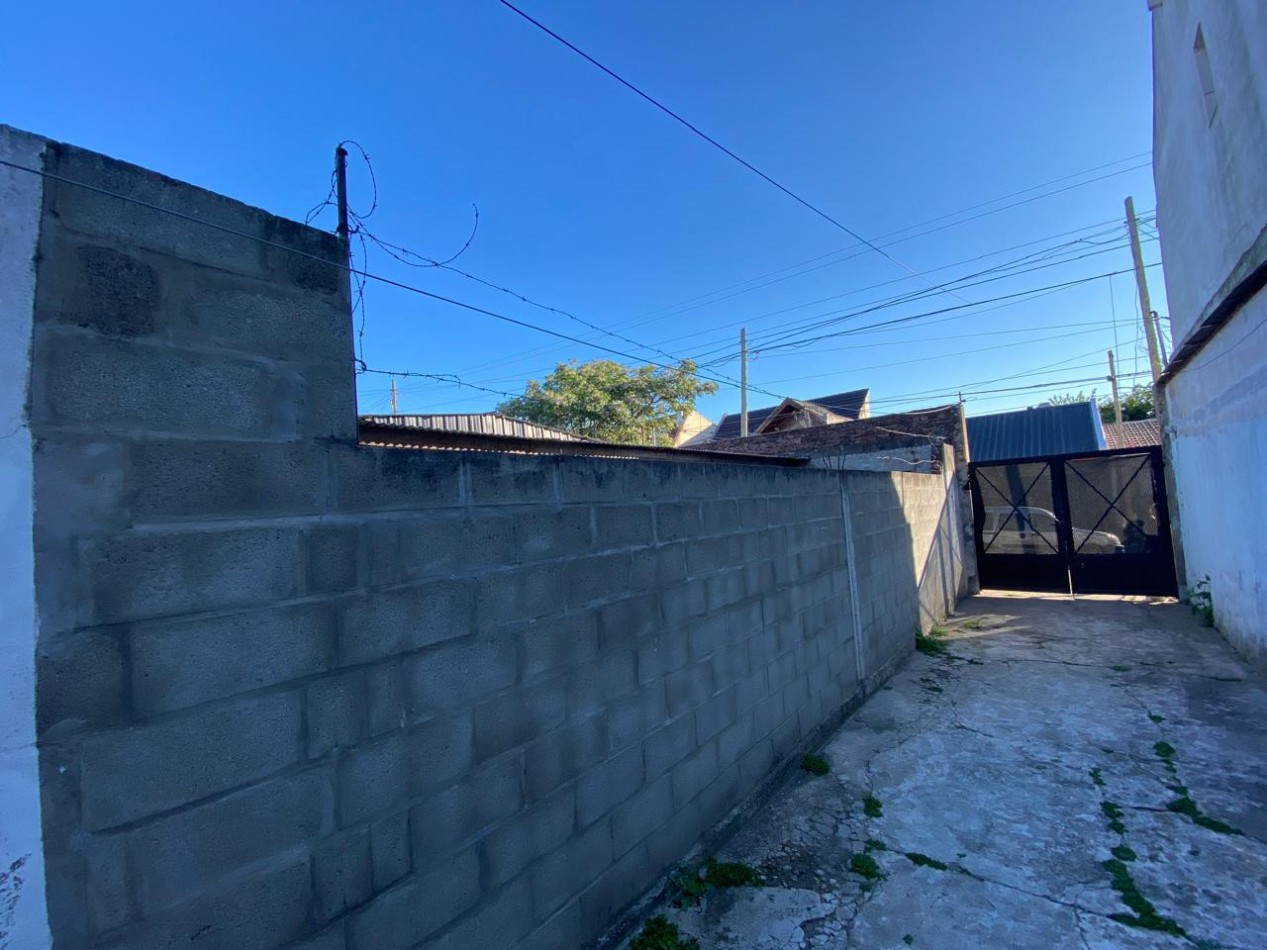 Propiedad de 350 m2 con multiples posibilidades de desarrollo