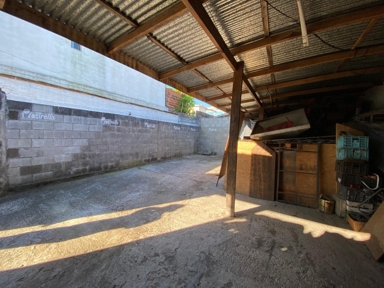 Propiedad de 350 m2 con multiples posibilidades de desarrollo