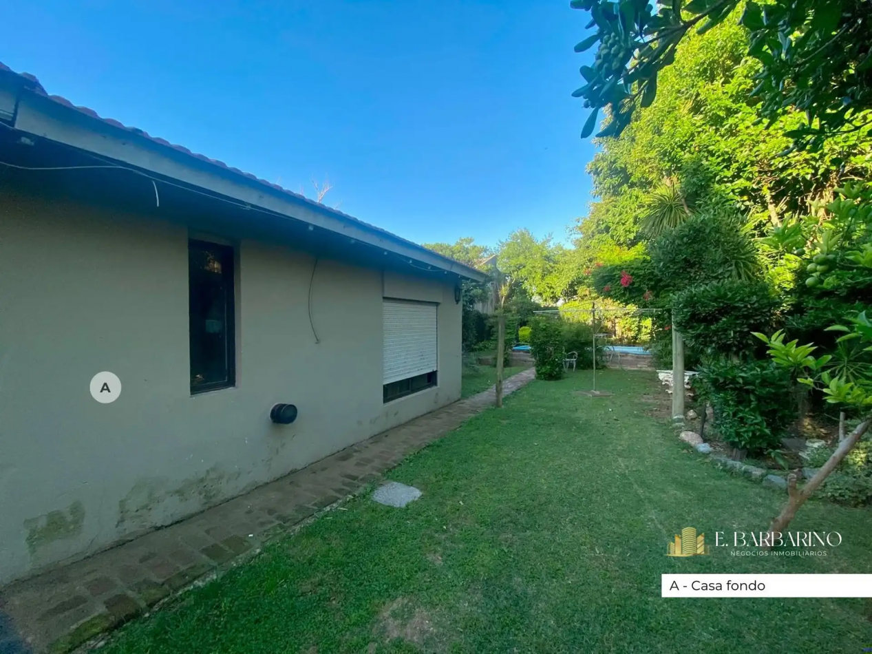 Casa ideal inversor o desarrollador en Berazategui 