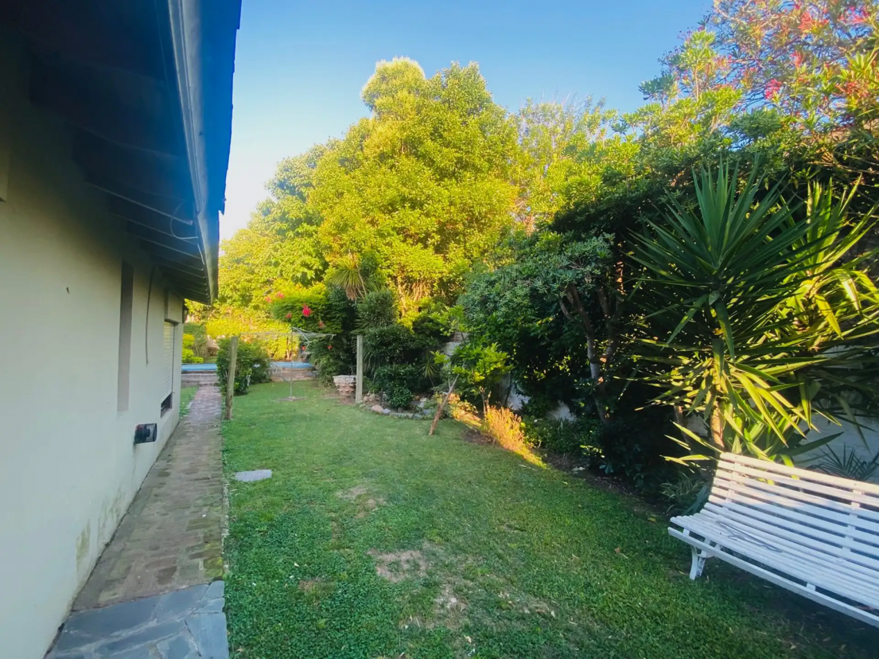 Casa ideal inversor o desarrollador en Berazategui 