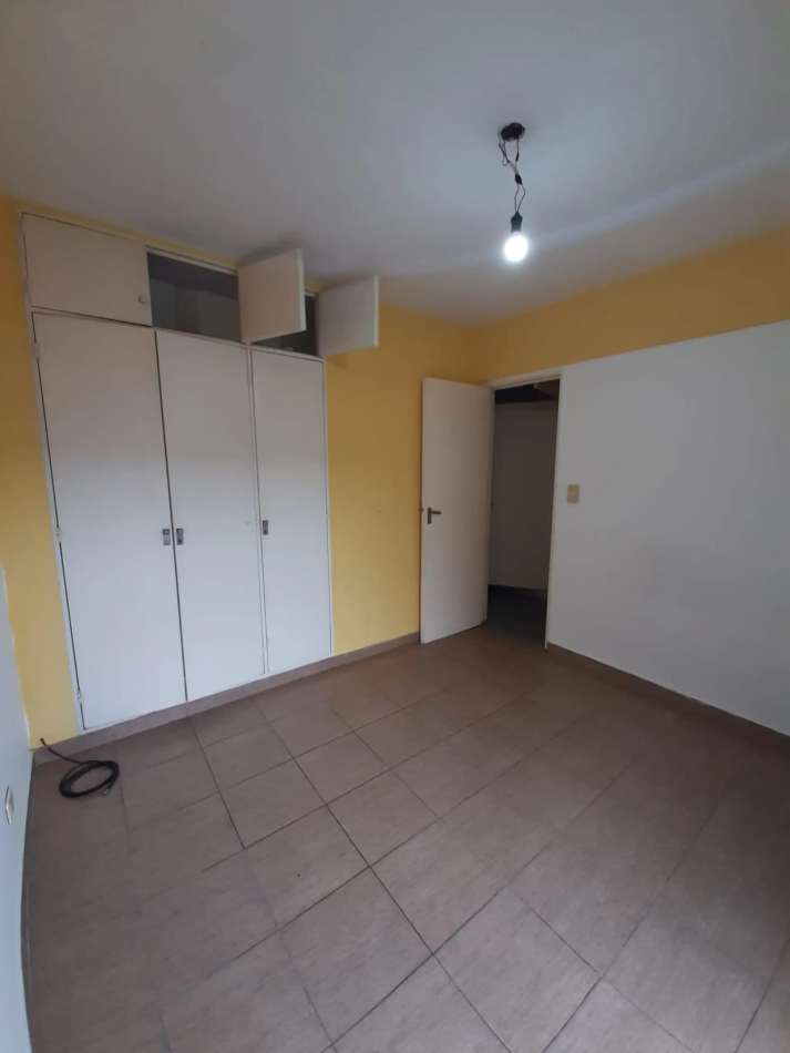 DEPARTAMENTO TRES AMBIENTES EN QUILMES CENTRO