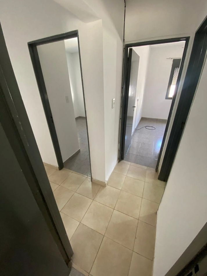 DEPARTAMENTO CUATRO AMBIENTES EN QUILMES OESTE