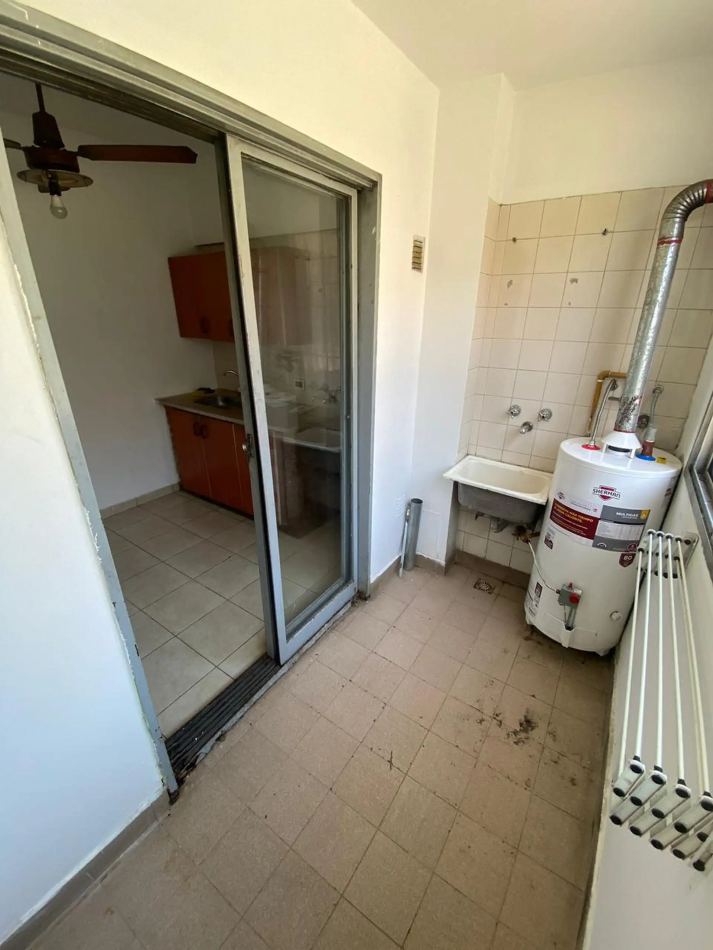 DEPARTAMENTO CUATRO AMBIENTES EN QUILMES OESTE