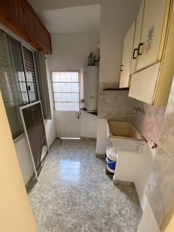 CASA TRES AMBIENTES EN QUILMES OESTE