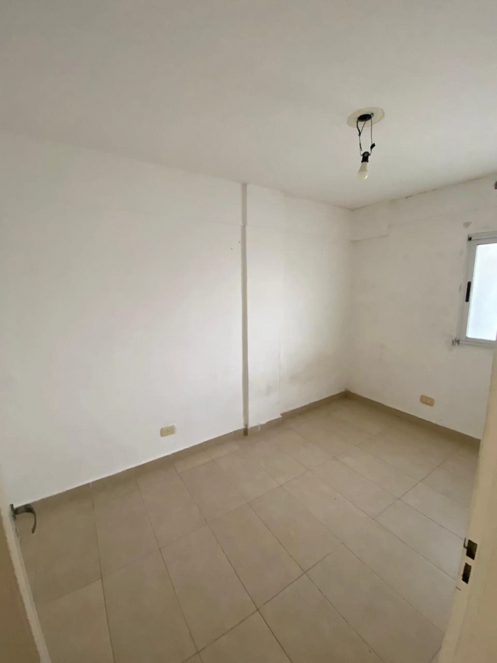 DEPARTAMENTO TRES AMBIENTES EN BERAZATEGUI