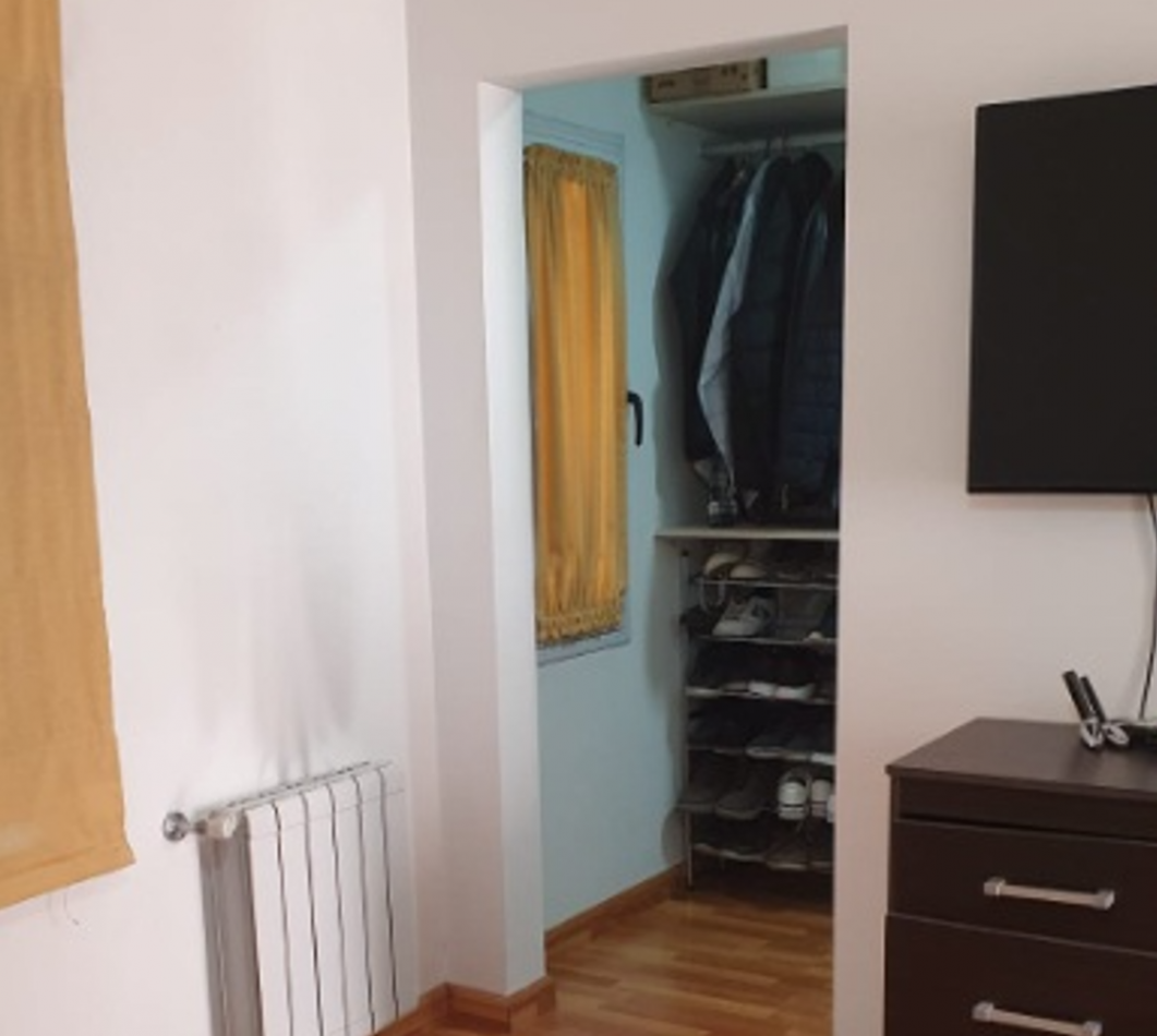 CASA 4 AMBIENTES CON PISCINA EN VENTA EN QUILMES OESTE - ¡APTO CREDITO! 