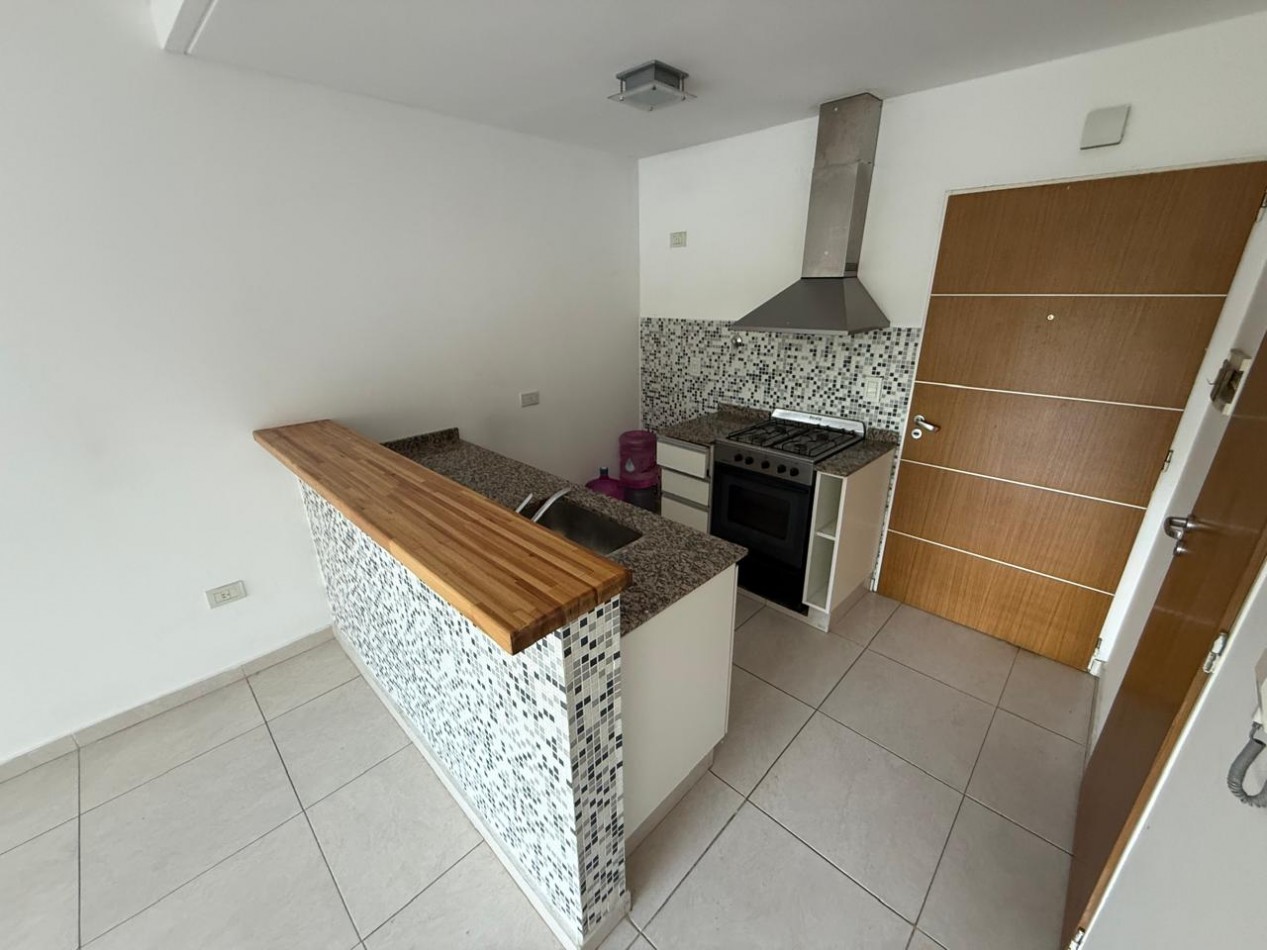¡OPORTUNIDAD! Moderno departamento tipo loft en Altos de Hudson II