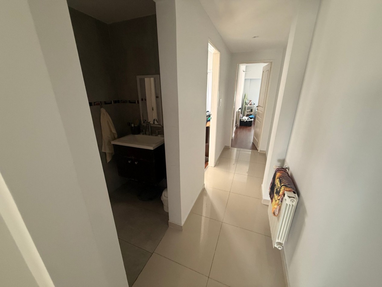 Semipiso 3 Ambientes en Venta con Cochera en El Centro de Quilmes - ¡Impecable!