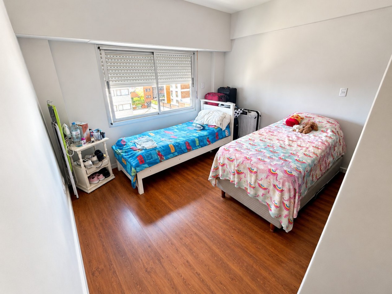 Semipiso 3 Ambientes en Venta con Cochera en El Centro de Quilmes - ¡Impecable!