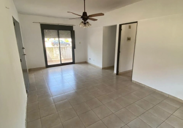 DEPARTAMENTO CUATRO AMBIENTES EN QUILMES OESTE